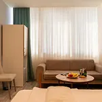 Casa Nova Hotel *